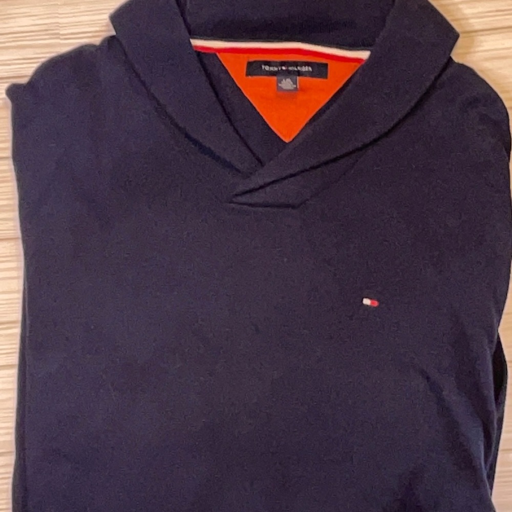 Vintage Men’s Tommy Hilfiger Navy Blue Cowl Neck Sweater Size L